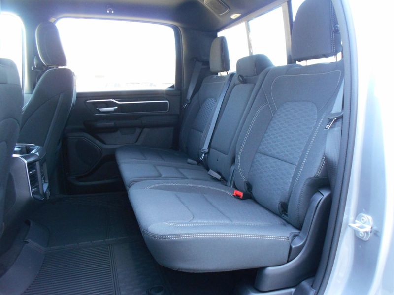 2025 RAM 1500 Big Horn Crew Cab 4x4 5