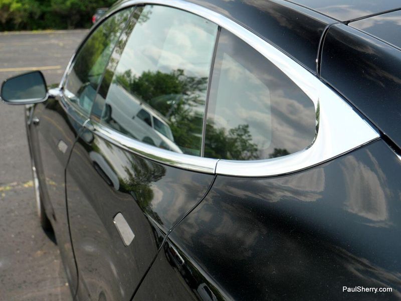 2019 Tesla Model S 75DImage 17