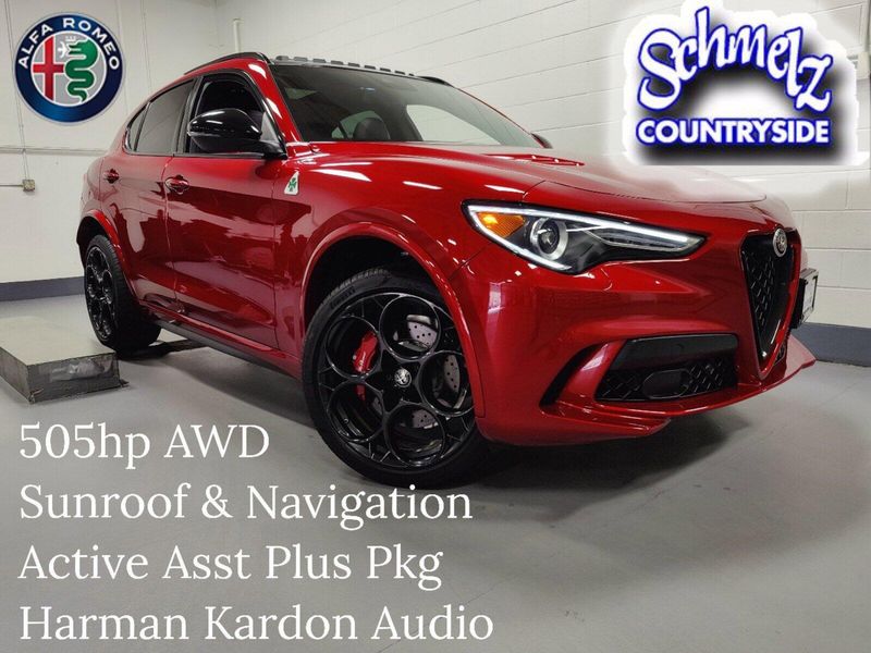 Used 2023 Alfa Romeo Stelvio Quadrifoglio AWD w/SunroofImage 1