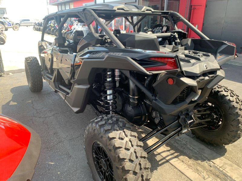 New 2025 Can-Am MAVERICK X3 MAX X RS TURBO RR SMART-SHOX Image 26