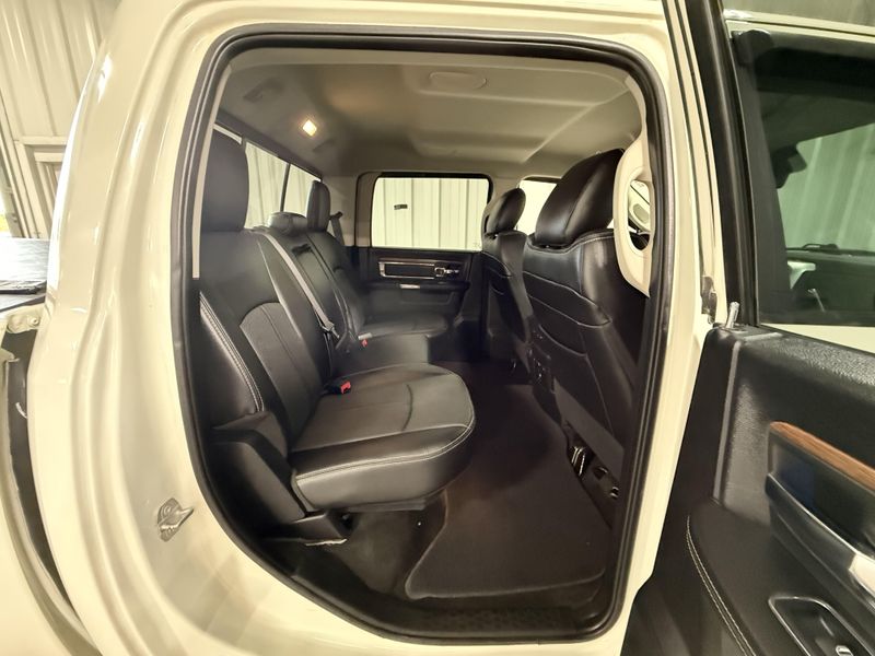 Used 2018 RAM 1500 LaramieImage 7