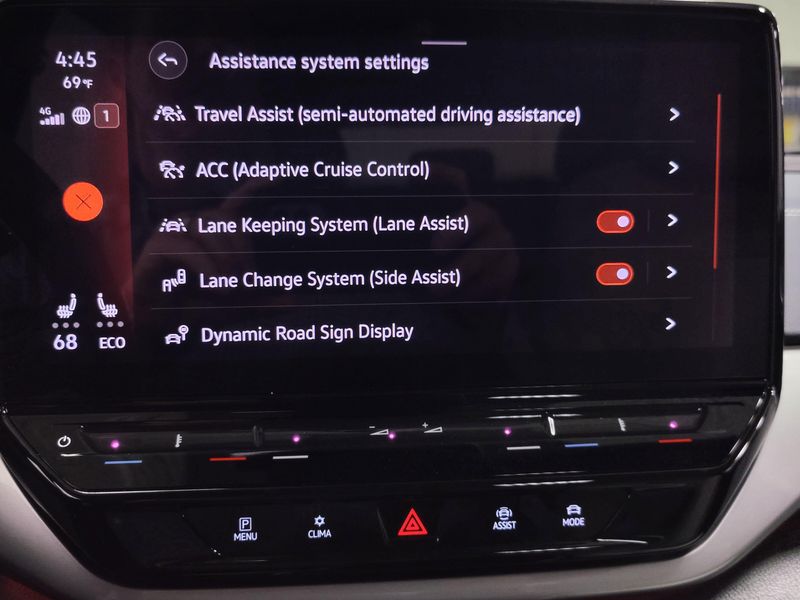 2024 Volkswagen ID.4 S w/Glass RoofImage 9