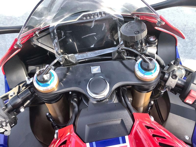 New 2026 Honda CBR1000RR-R FIREBLADE SP Image 23
