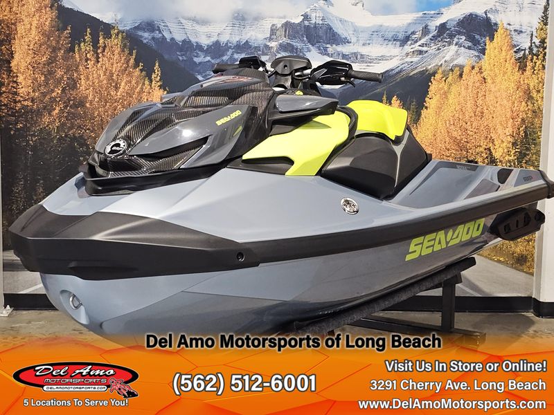 2024 Sea-Doo RXP-X 325 (SOUND SYSTEM) Image 1