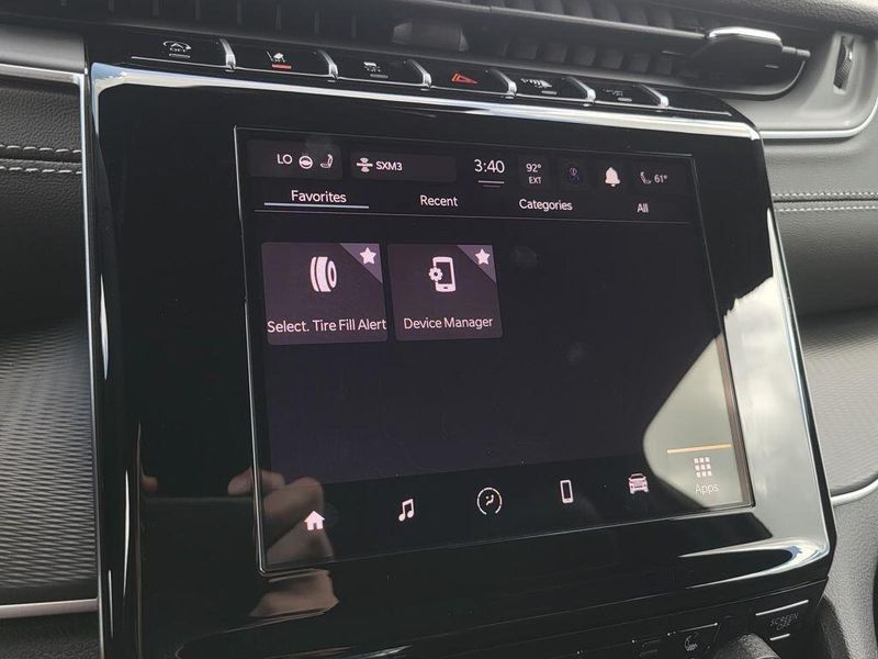 2025 Jeep Grand Cherokee L Altitude X 4x4Image 17