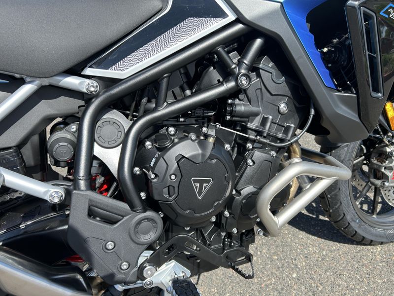 New 2026 Triumph TIGER 900 GT PRO ALPINE EDITION 
