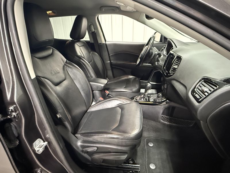 Used 2019 Jeep Compass LimitedImage 10