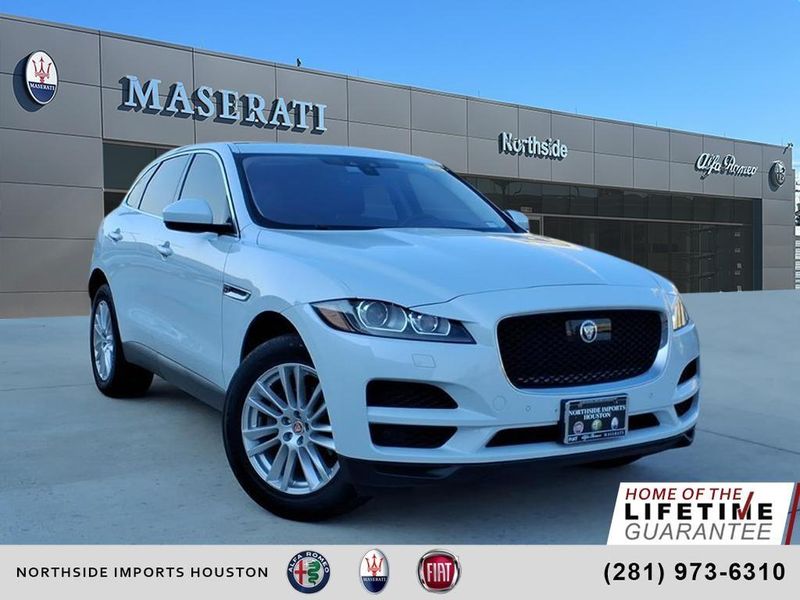 Used 2020 Jaguar F-PACE 25t PrestigeImage 1