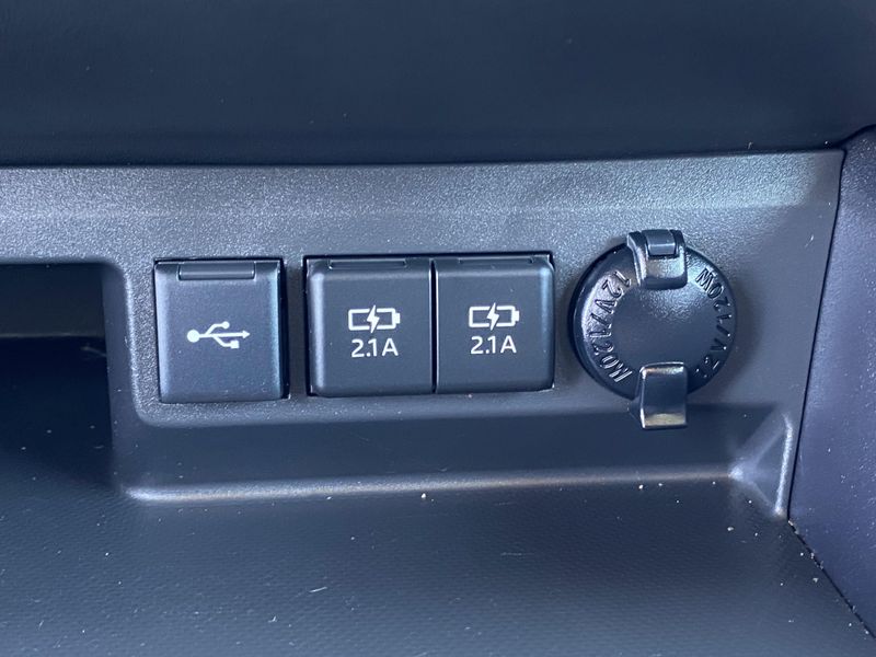 2021 Toyota Highlander XLEImage 24