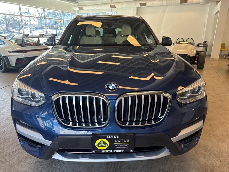 2021 BMW X3 xDrive30iImage 3