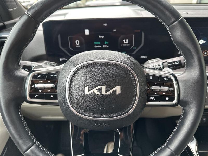 2025 Kia Sorento Plug-In Hybrid SX PrestigeImage 33