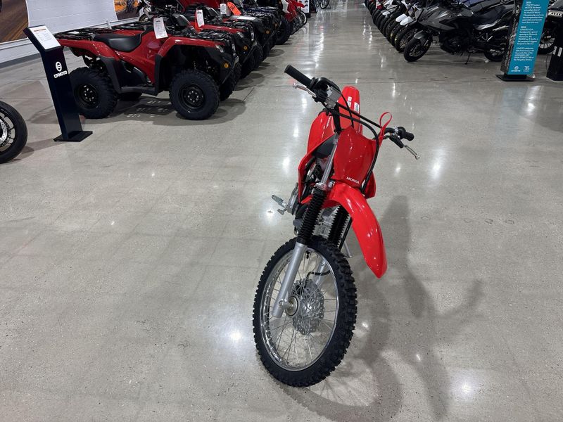 New 2027 Honda CRF125F BIG WHEEL Image 10