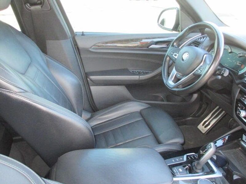 2018 BMW X3 M40iImage 29