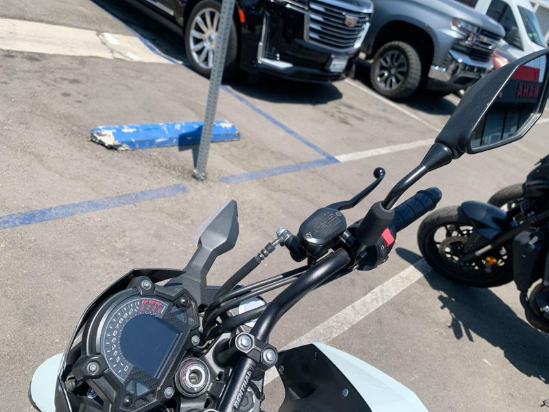 Used 2023 Kawasaki Z400 ABS Image 13