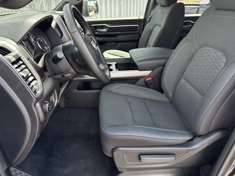 New 2026 RAM 1500 Big Horn Crew Cab 4x2 6'4' Box
