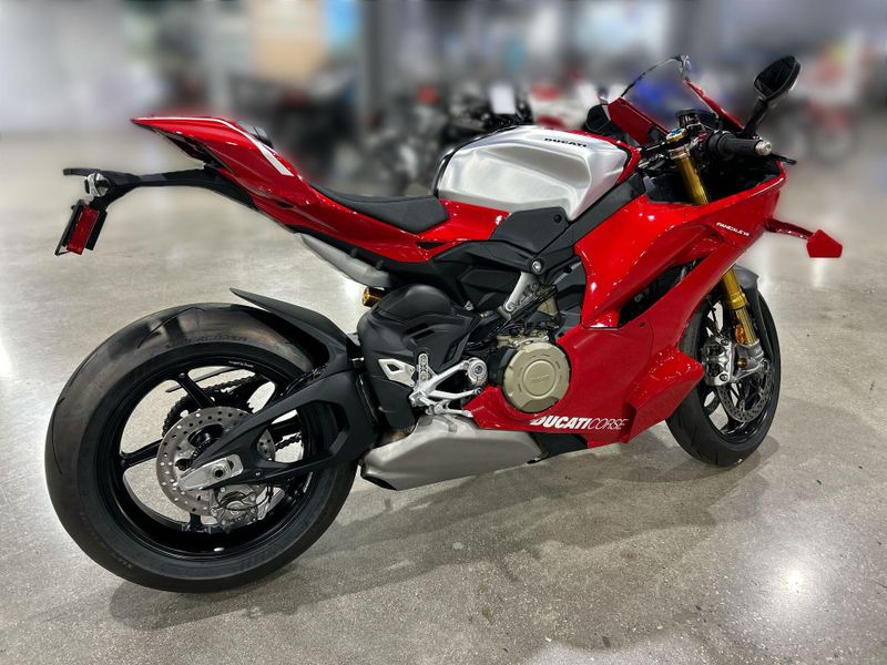 New 2026 Ducati PANIGALE V4 R Image 15