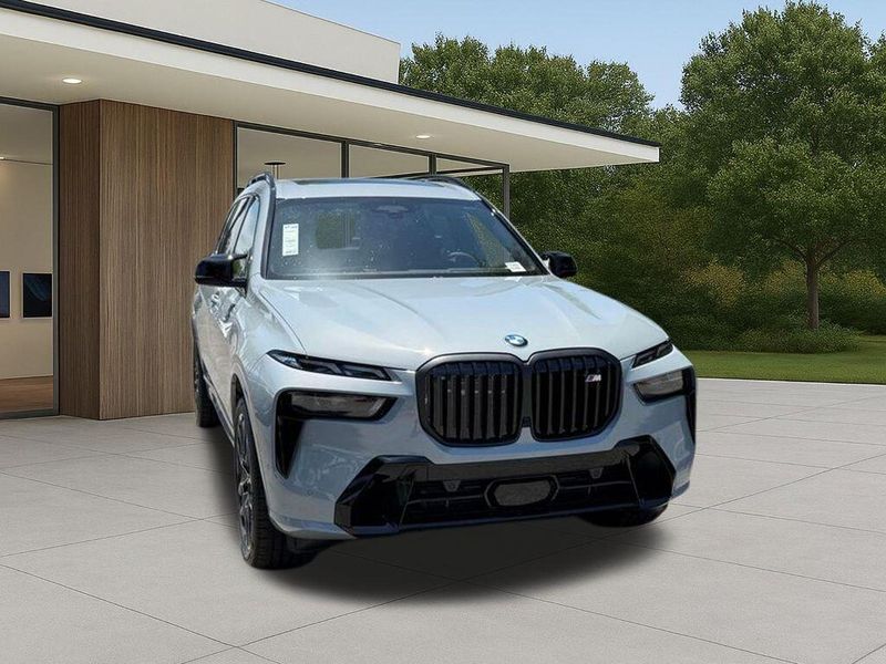 New 2027 BMW X7 M60iImage 5