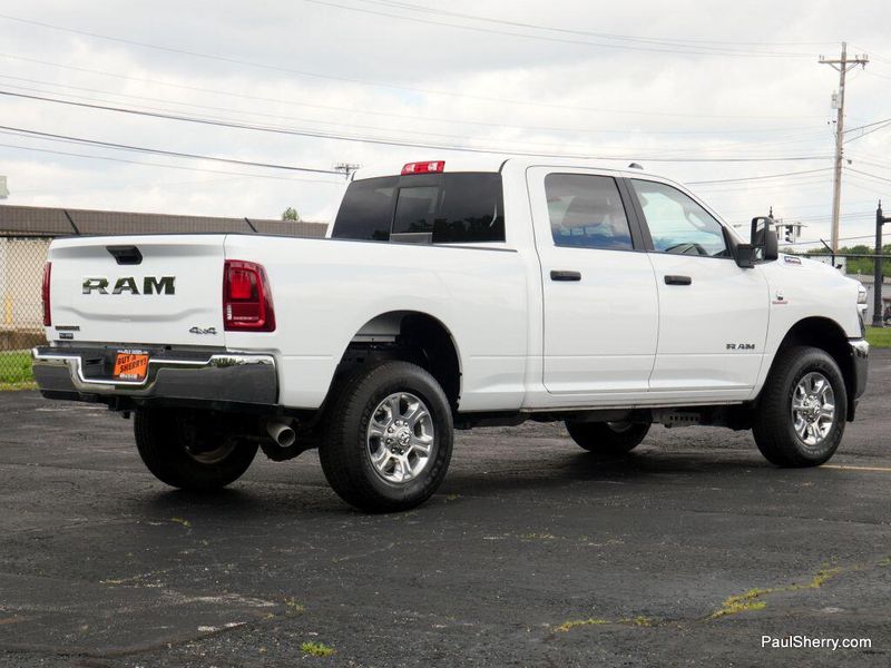 New 2025 RAM 2500 Big Horn Crew Cab 4x4 6'4' Box