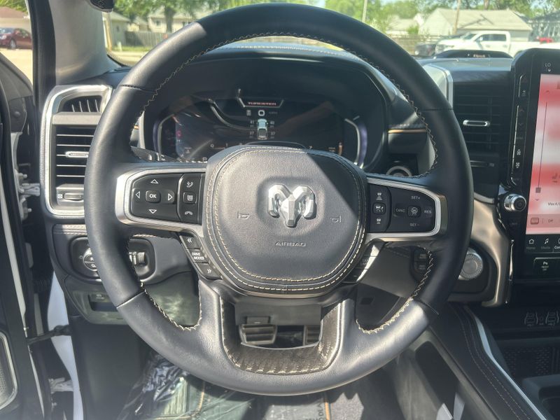 2025 RAM 1500 TungstenImage 21