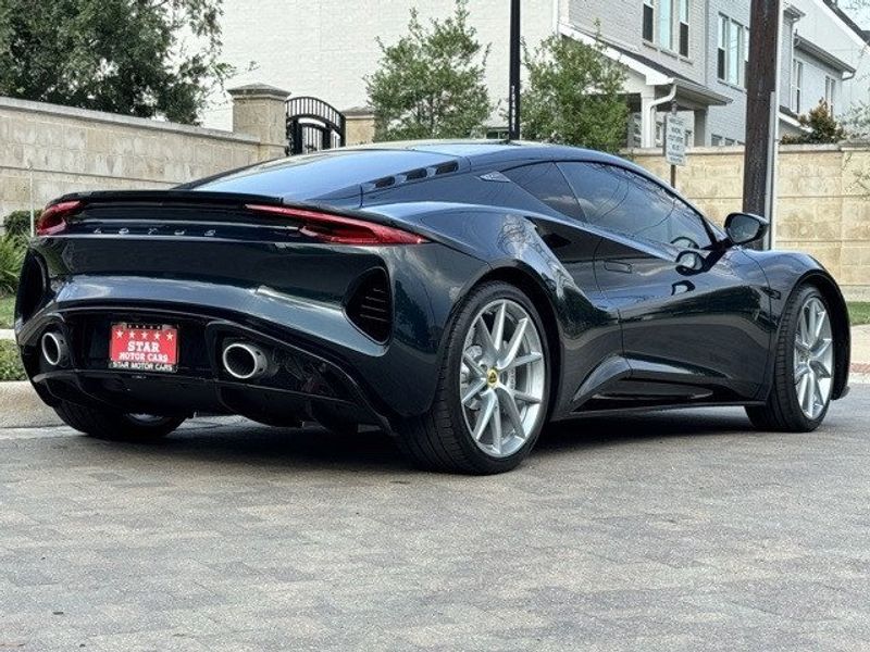 2024 Lotus Emira Image 13