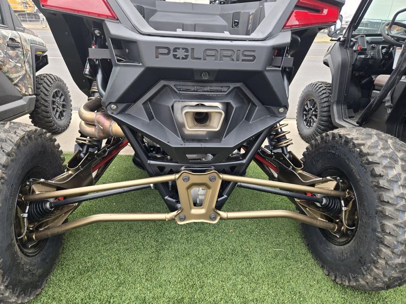 NEW 2025 POLARIS RZR PRO R ULTIMATE Image 11