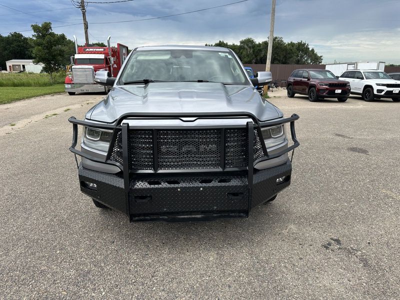 2021 RAM 1500 LaramieImage 3