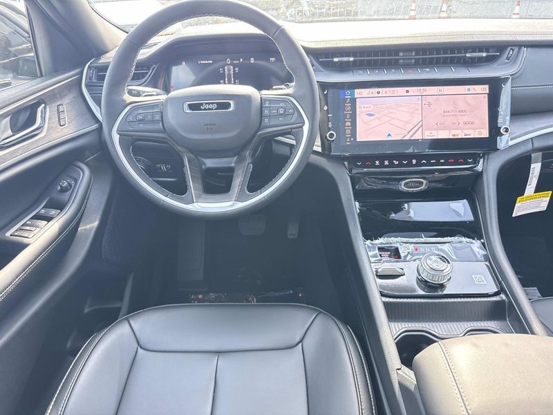 New 2026 Jeep Grand Cherokee Limited 4x4
