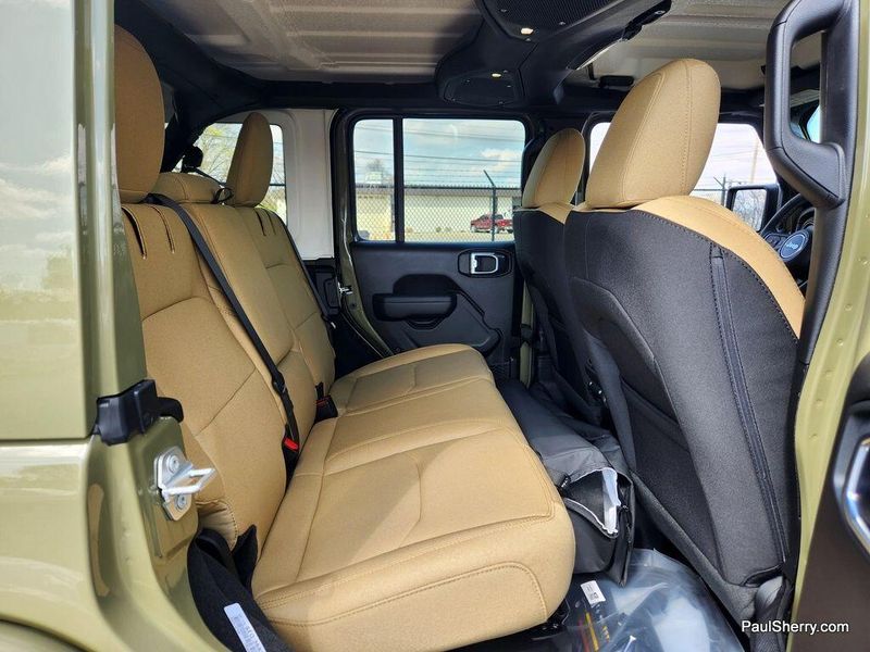2025 Jeep Wrangler 4-door Willys 