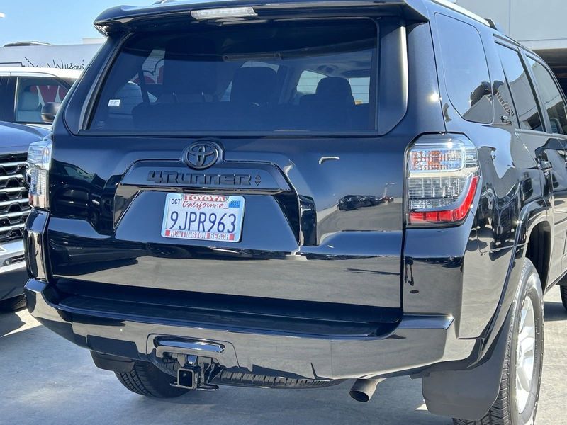 2023 Toyota 4Runner SR5 PremiumImage 5