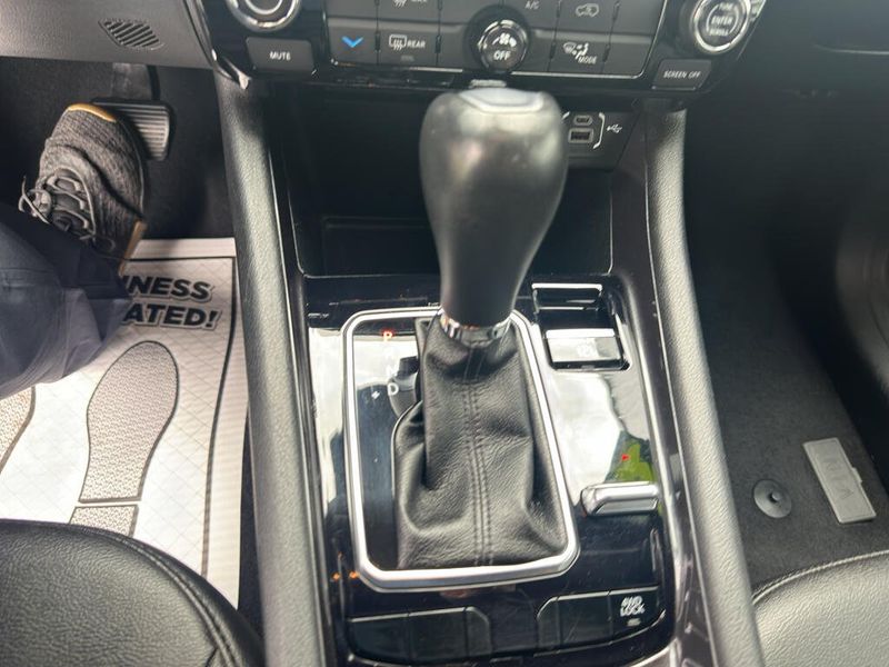 2024 Jeep Compass Latitude photo 13