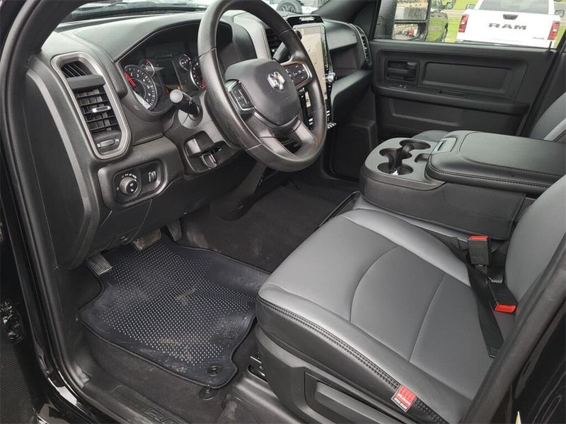 2025 RAM 2500 Tradesman Crew Cab 4x4 8