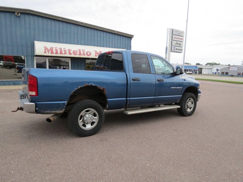Used 2005 Dodge Ram 2500 SLT 4dr Quad Cab 4WD SBImage 4