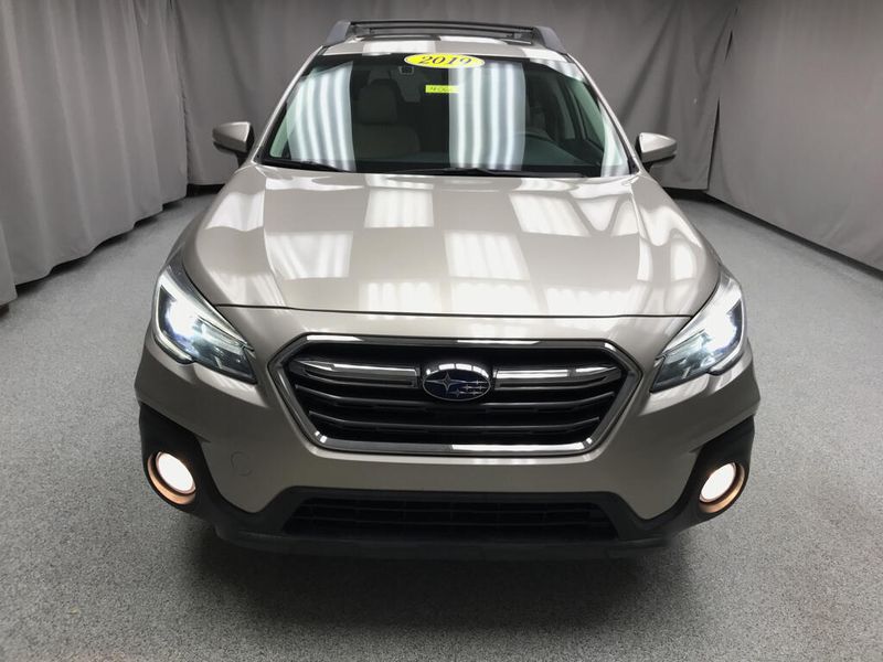 Used 2019 Subaru Outback LimitedImage 25
