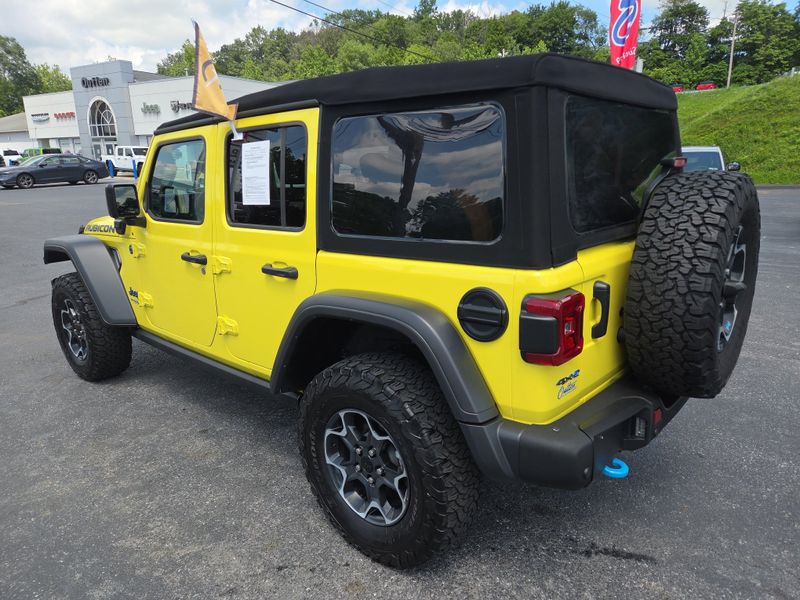 2022 Jeep Wrangler 4xe Unlimited Rubicon photo 5