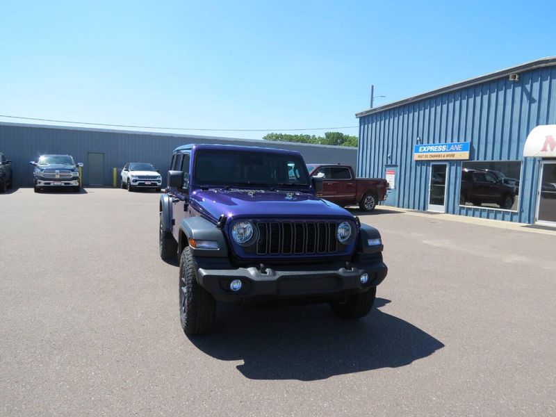 New 2026 Jeep Wrangler Sport RHD 4x4 4dr SUVImage 6