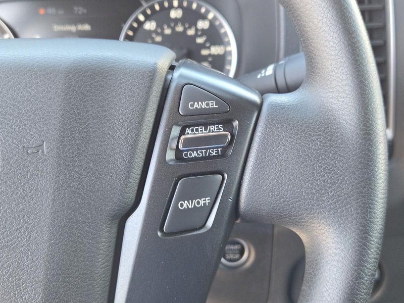 Used 2024 Nissan Frontier Crew Cab 4x4 SV