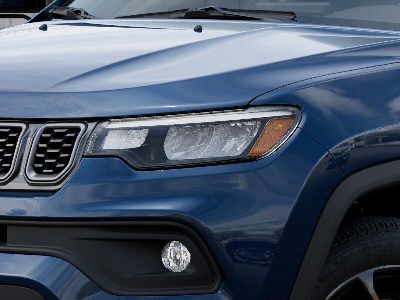 New 2026 Jeep Compass Latitude Altitude 4x4Image 10