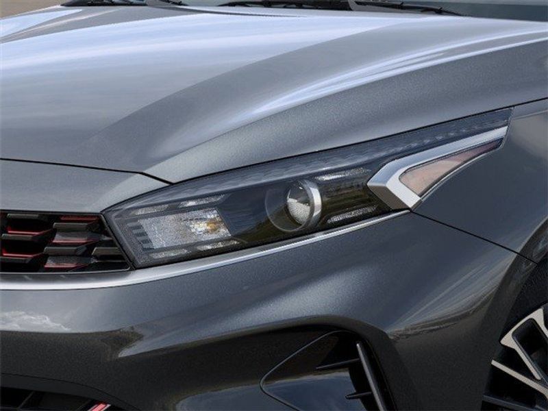 2024 Kia Forte GT-LineImage 10
