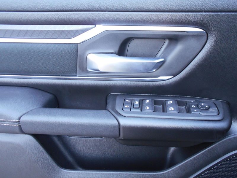 2025 RAM 1500 Big Horn Crew Cab 4x4 5