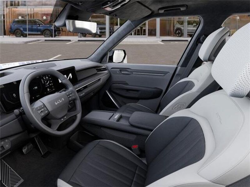 New 2026 Kia EV9 GT-LineImage 17
