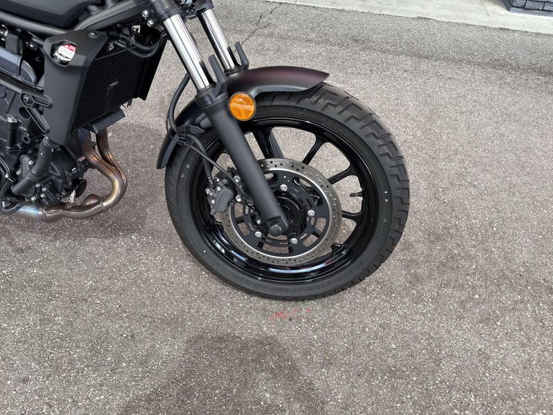 Used 2025 Kawasaki Eliminator ABS Image 10