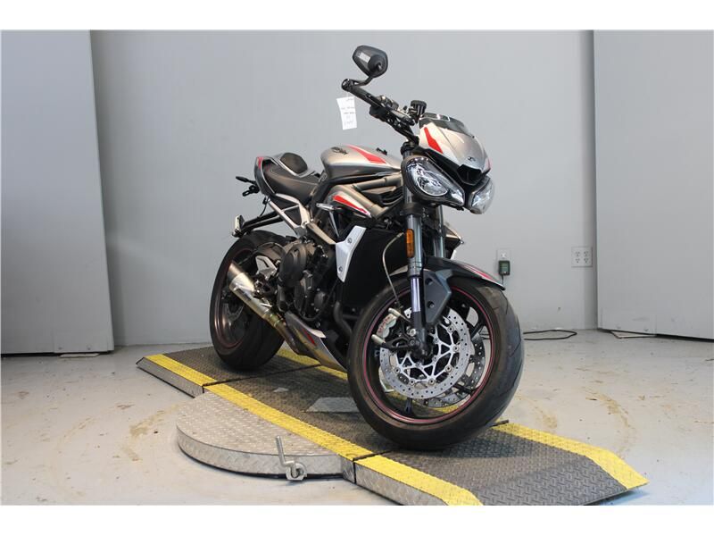 Used 2021 Triumph STREET TRIPLE RS Image 3