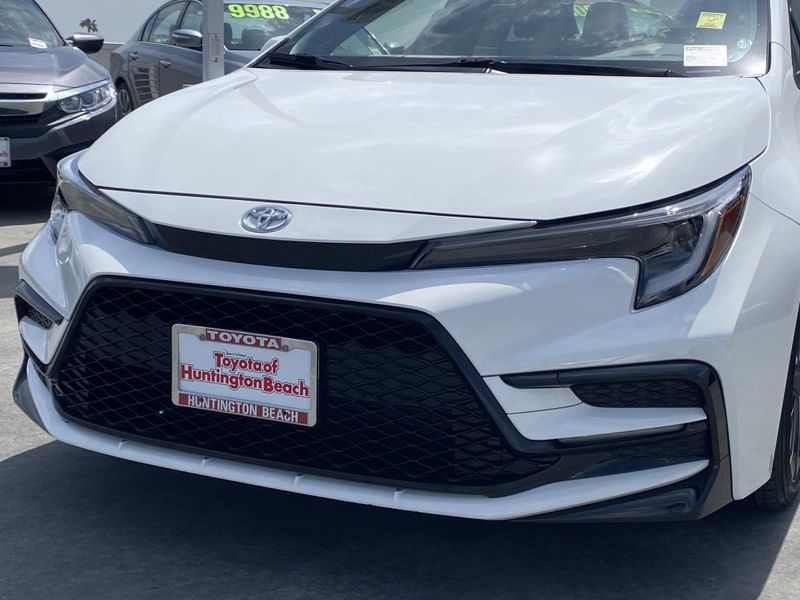 Used 2024 Toyota Corolla SEImage 9