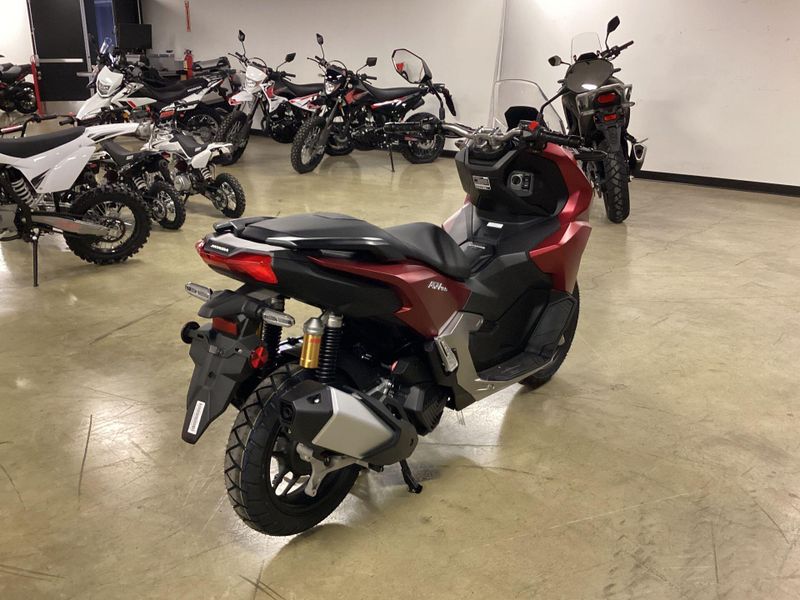 New 2024 Honda ADV160AR Image 8