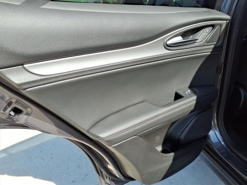 New 2026 Alfa Romeo Stelvio SprintImage 12