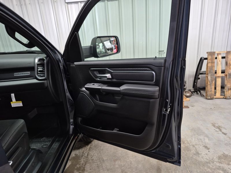 2025 RAM 1500 Big Horn Crew Cab 4x4 5