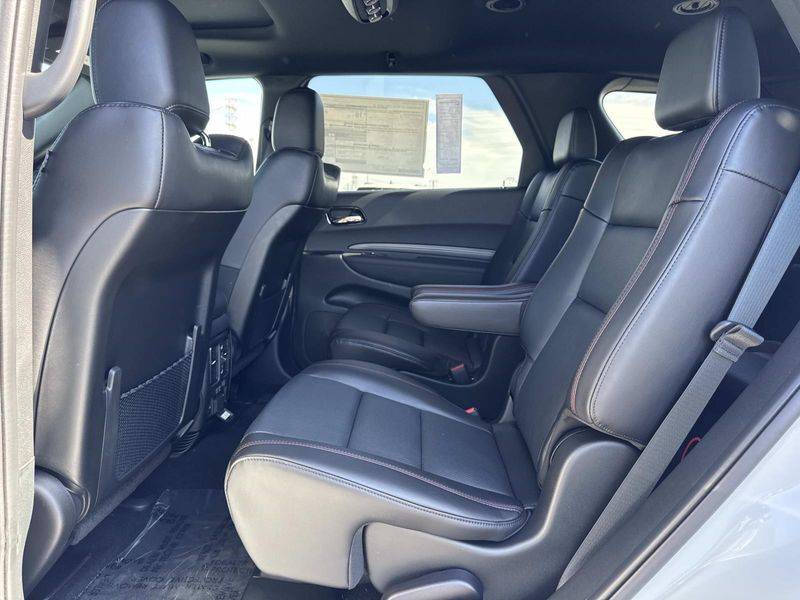New 2026 Dodge Durango Gt Plus Awd Hemi V8