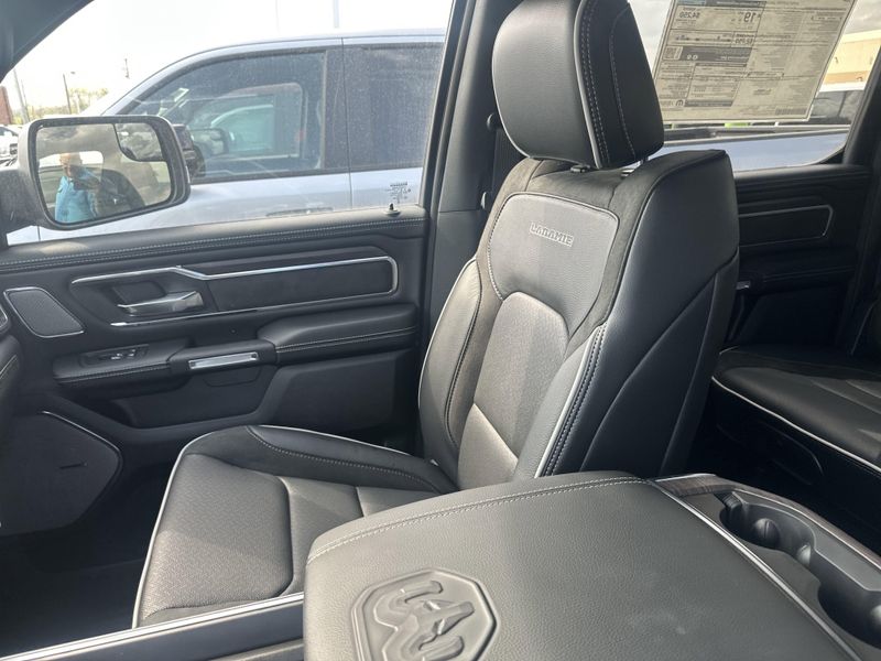 New 2025 RAM 1500 LaramieImage 28