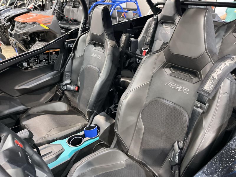 New 2025 Polaris RZR PRO R 4 ULTIMATE Image 10