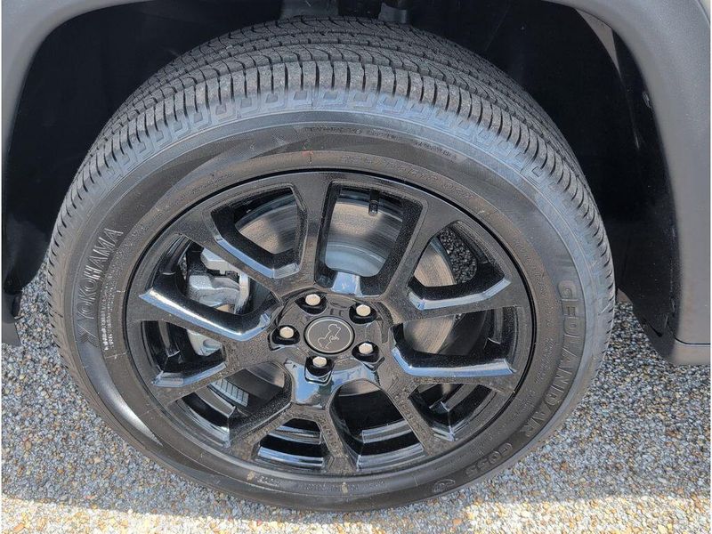 New 2026 Jeep Compass Latitude Altitude 4x4Image 9